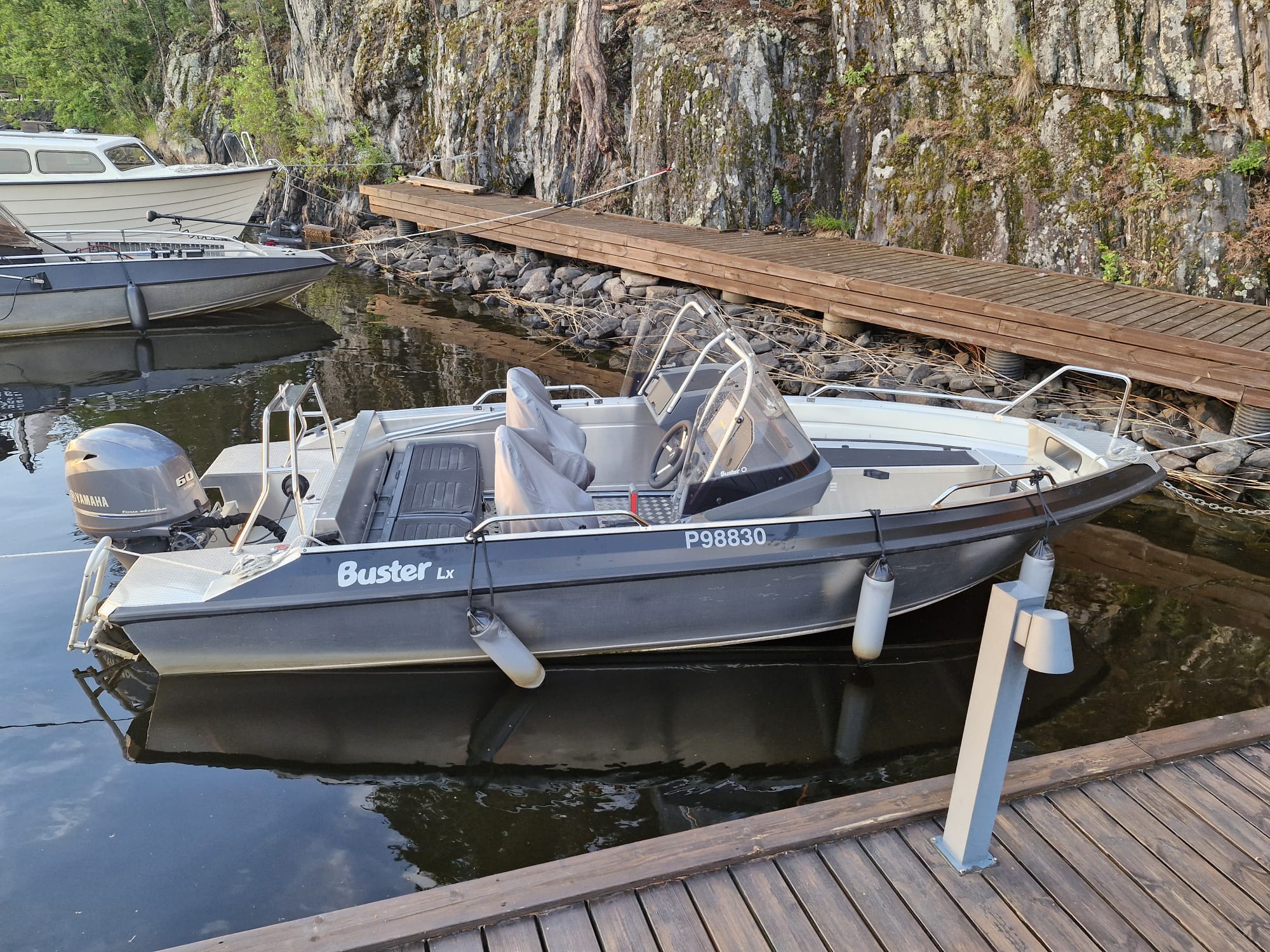 Buster LX